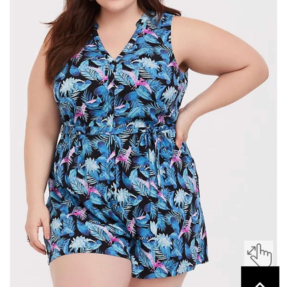 Torrid 2 -Jurassic World Romper